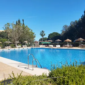 https://apartamento-agata-benalmadena-29630.1costadelsol.com
